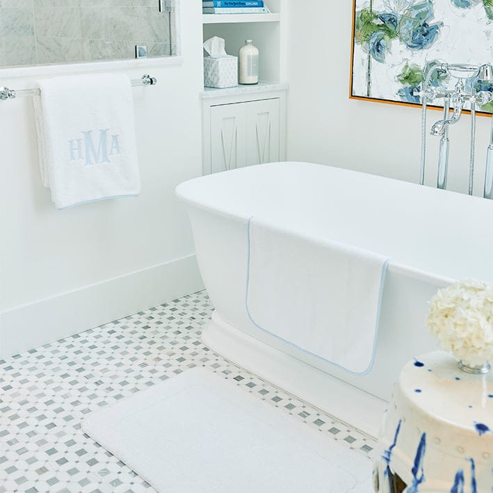 Weezie Signature Bath Mat - Image 4